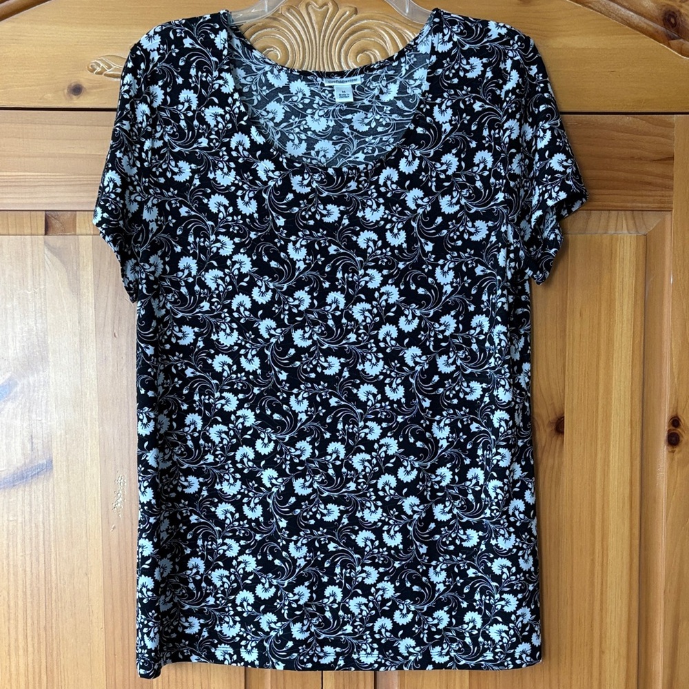 🌟HP🌟Croft & Barrow Floral Blouse
